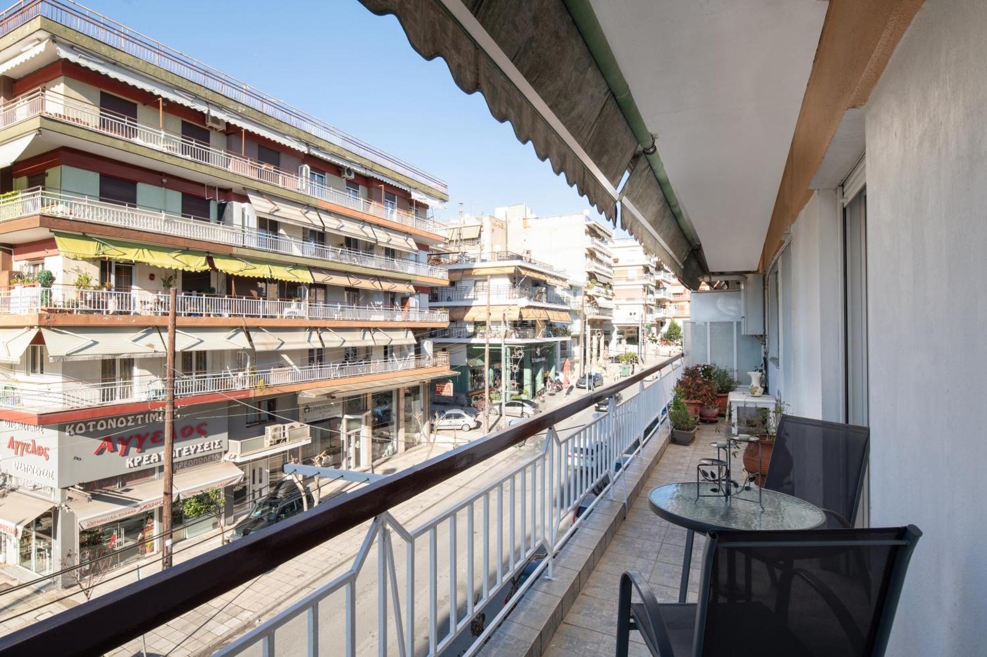 Άνεση Και Ευκολία, Σπίτι Συκιές. Tessalónica Exterior foto